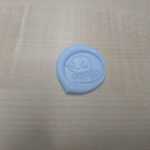 Gotowa odciśnięta pieczęć z pokemonem