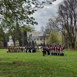 Manewry wojskowe z udziałem rekonstruktorów