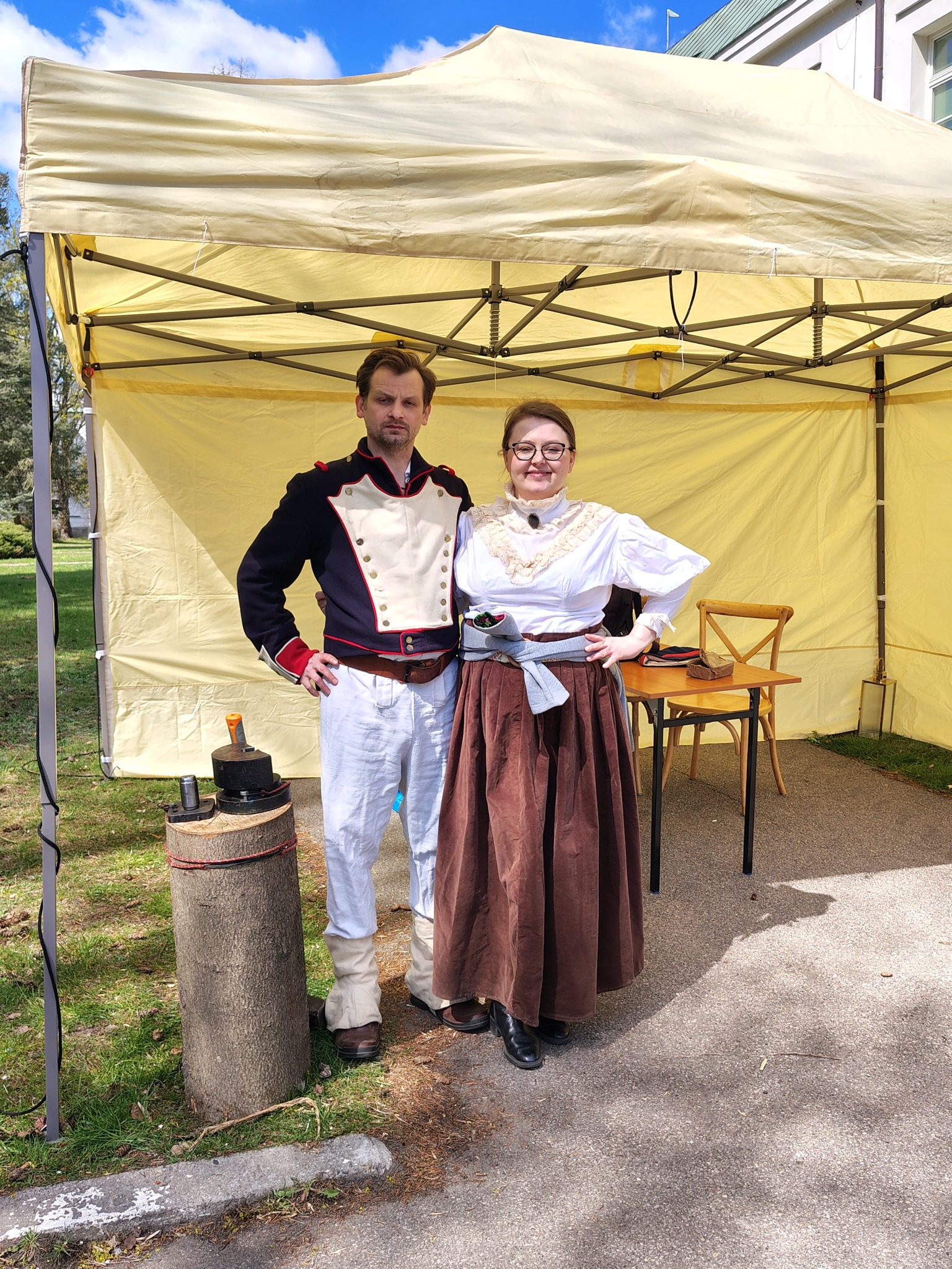 Stanowisko wybijania monet